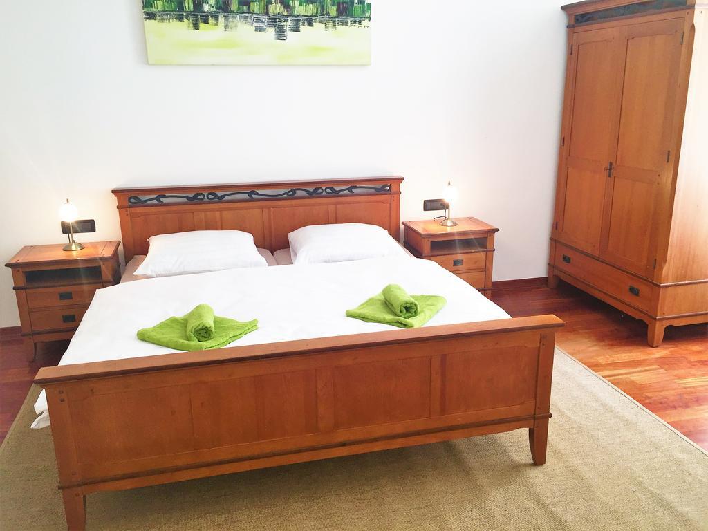 Apartment Janalex Wenceslas Square Prag