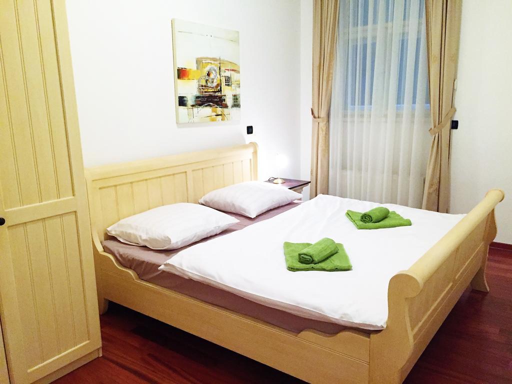 Apartment Janalex Wenceslas Square